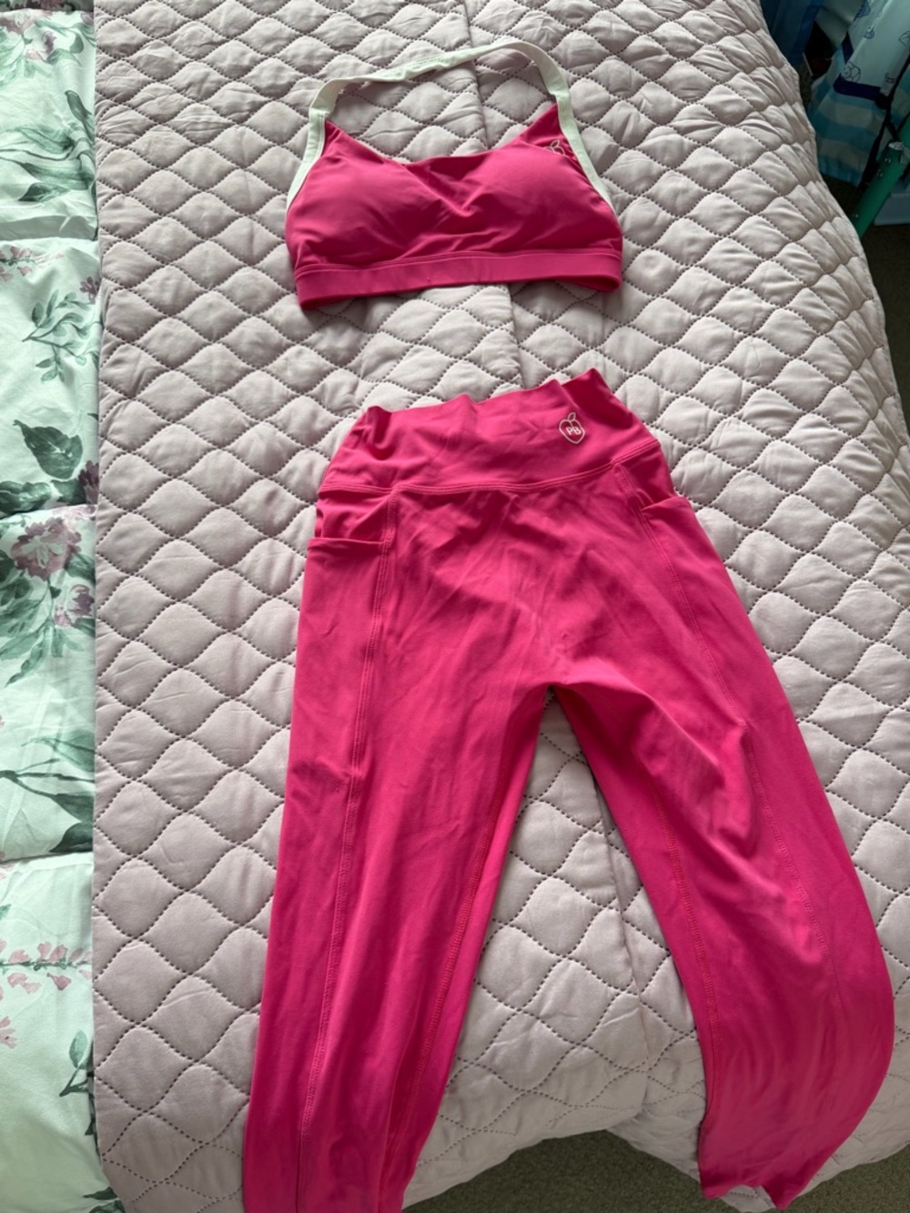 Vibrant Hot Pink Active Set - Sports Bra & High-Waist Leggings